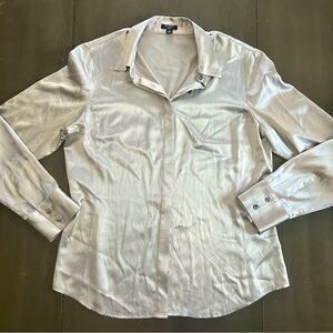 Women’s Ann Taylor Silk button up. Size 14